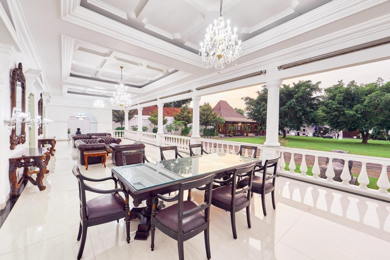 Tirtodipuran Hotel By Natts Hospitality Indonesia Γιογκιακάρτα Εξωτερικό φωτογραφία