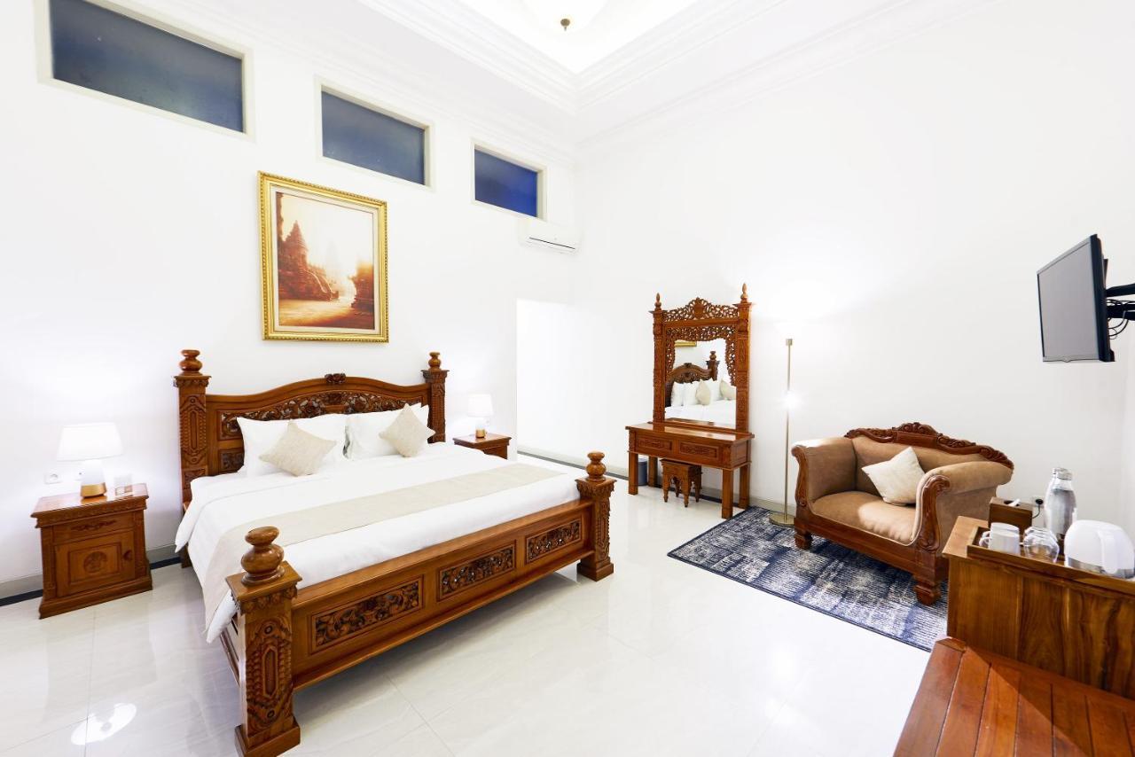 Tirtodipuran Hotel By Natts Hospitality Indonesia Γιογκιακάρτα Εξωτερικό φωτογραφία
