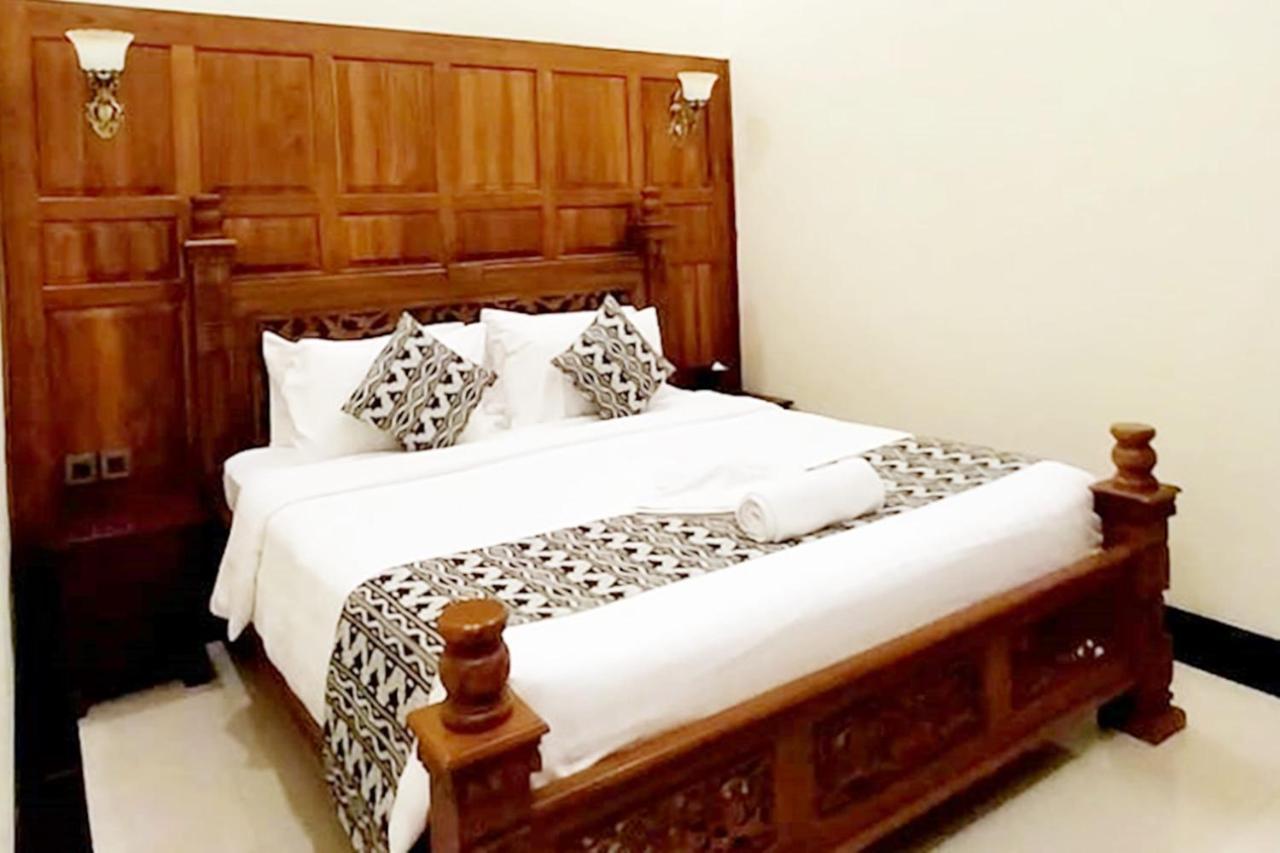 Tirtodipuran Hotel By Natts Hospitality Indonesia Γιογκιακάρτα Εξωτερικό φωτογραφία